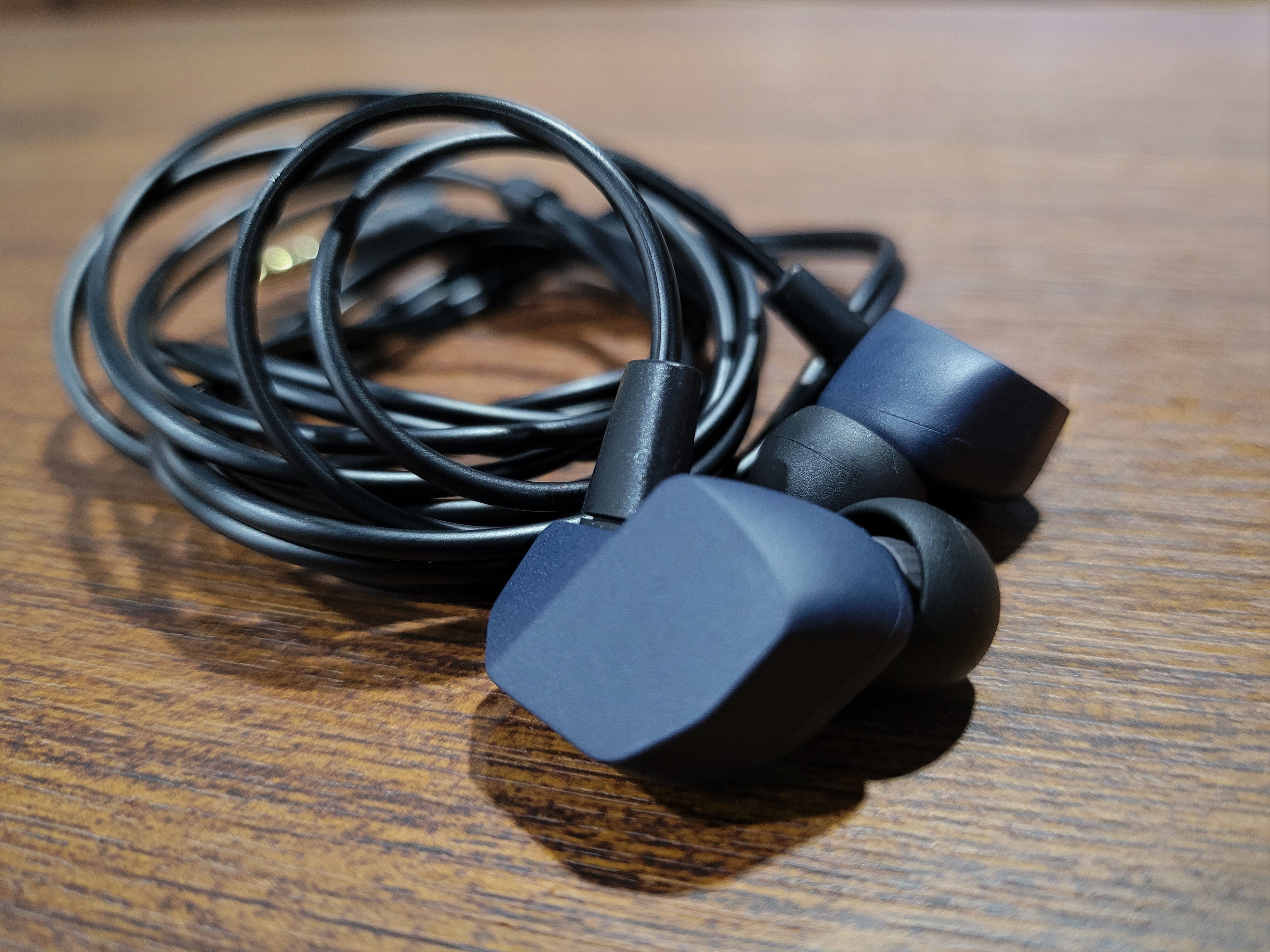 Crinnotes] Final Audio A3000 and A4000: Budget-isation – In-Ear 